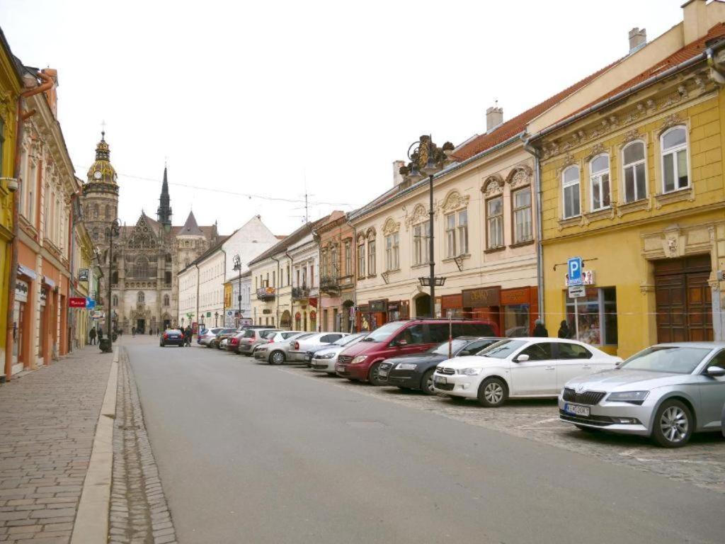 Apartment Elizabeth Kosice Bagian luar foto